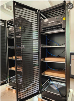 Система питания в помещении 42U