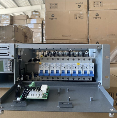 NetSure 531 A31-S2 серия 531 A31 полностью интегрированная 48-вольтовая 6-киловаттная постоянная система питания